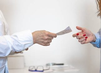 When to See a Doctor: Warning Signs You Should Never Ignore when to see a doctor warning signs